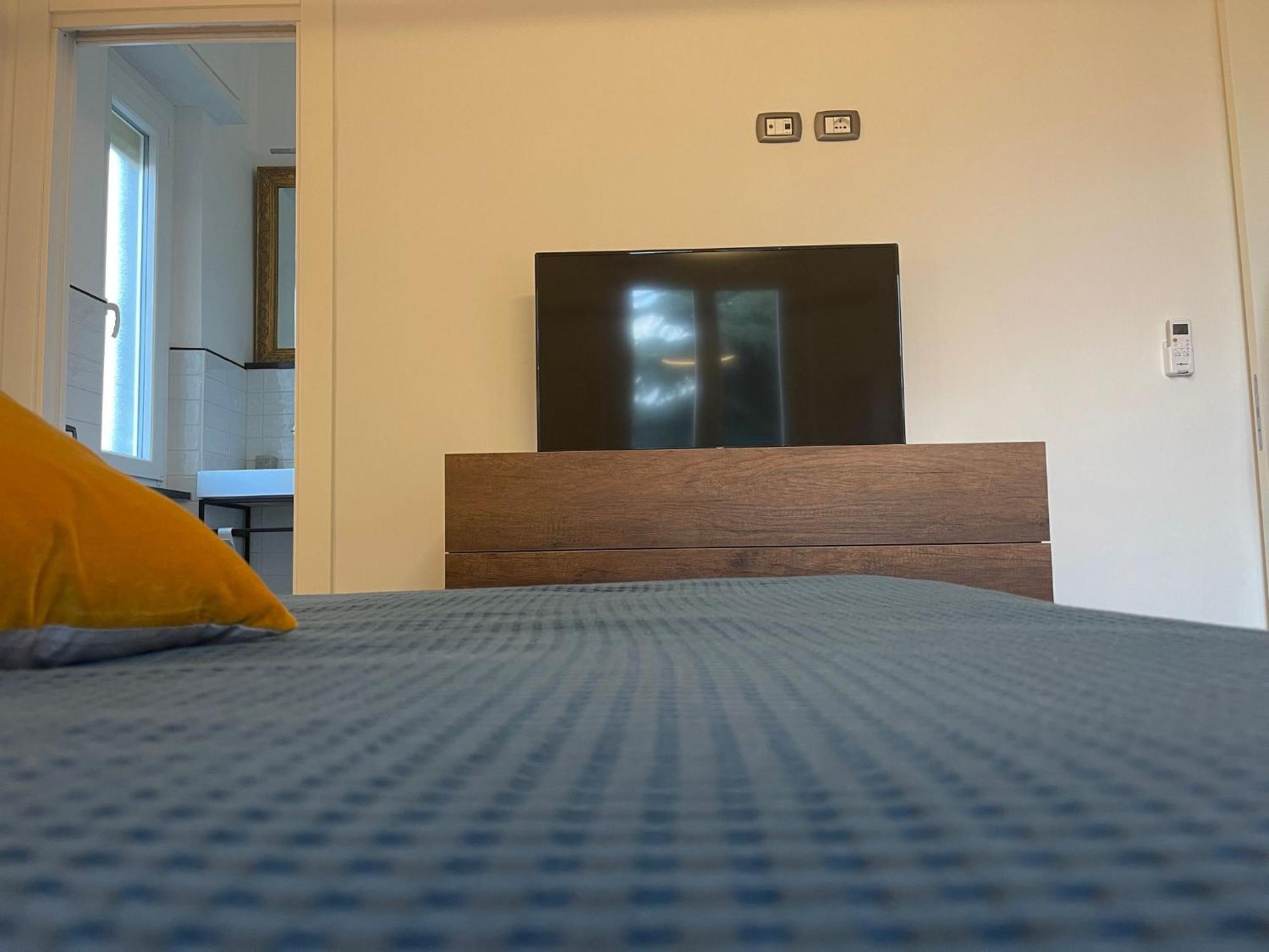 Ferienwohnung Lombardo'S Family - Free Private Parking 700M From The Station! La Spezia Exterior foto