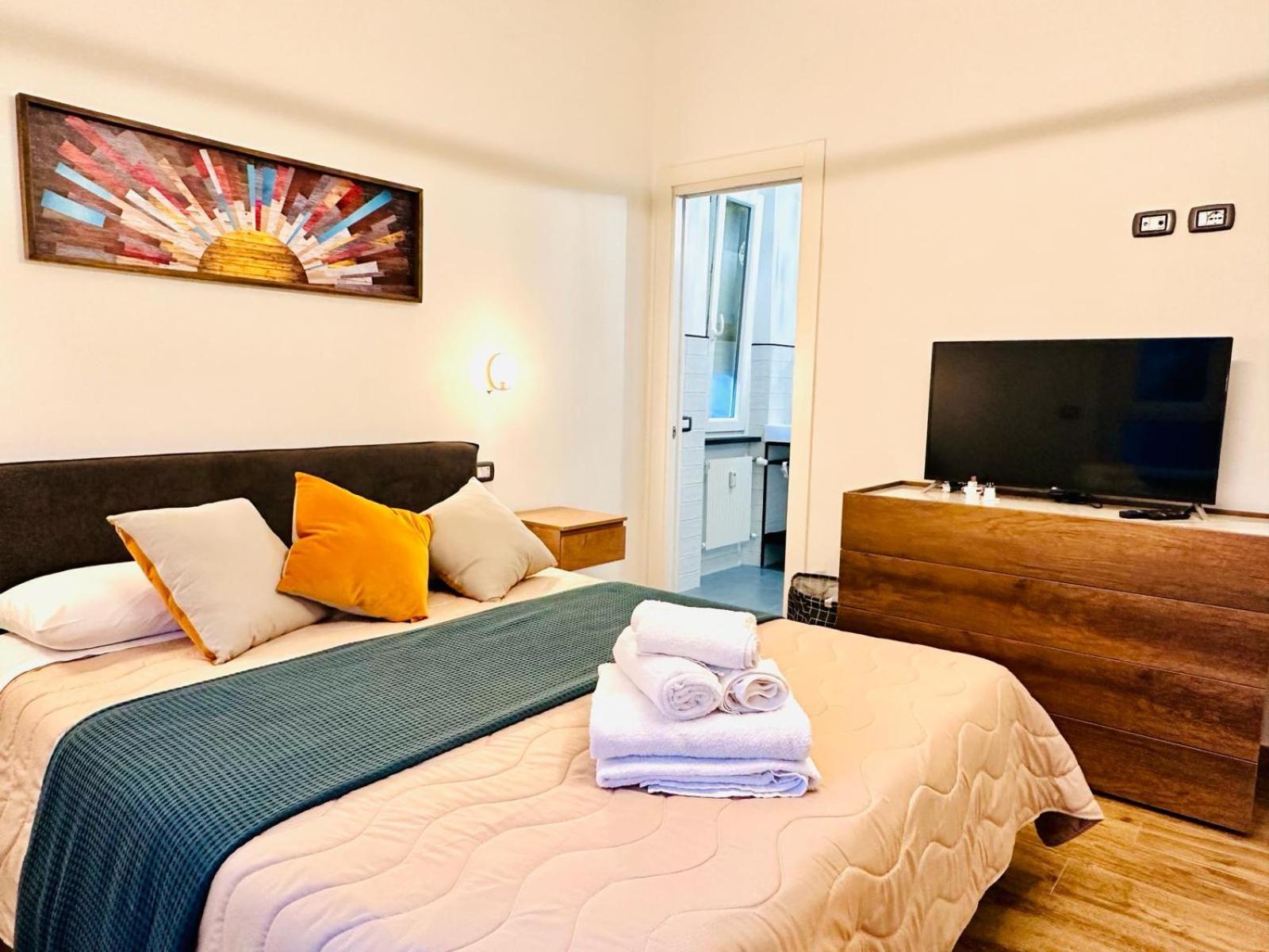 Ferienwohnung Lombardo'S Family - Free Private Parking 700M From The Station! La Spezia Exterior foto